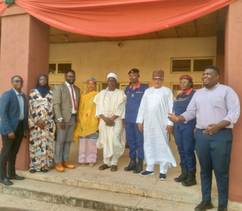 Experts call for improved welfare to retain medical workers