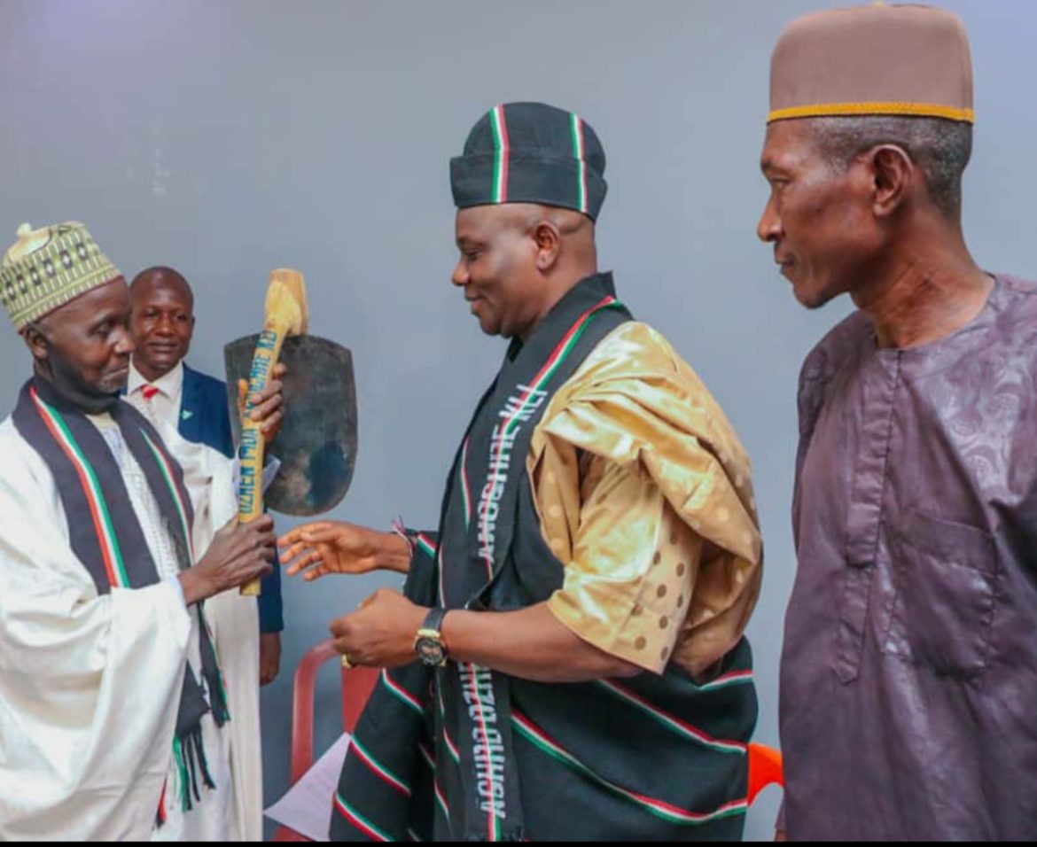 Nasarawa Speaker’s kinsmen honour him with title of Leading Commander as he urges them to support Gov. Sule, APC