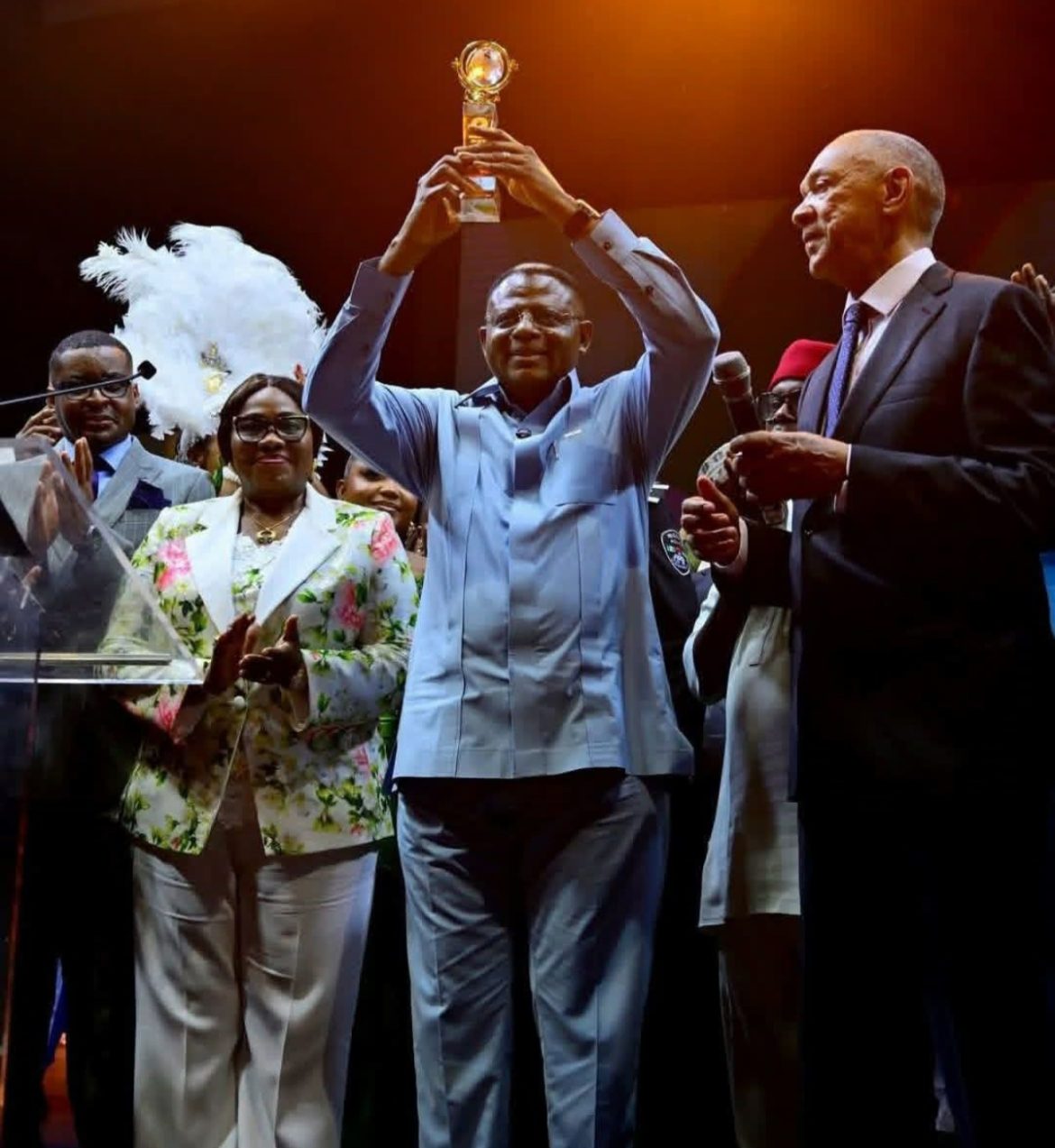 Award: Ndoma-Egba congratulates Otu on Silverbird honour 