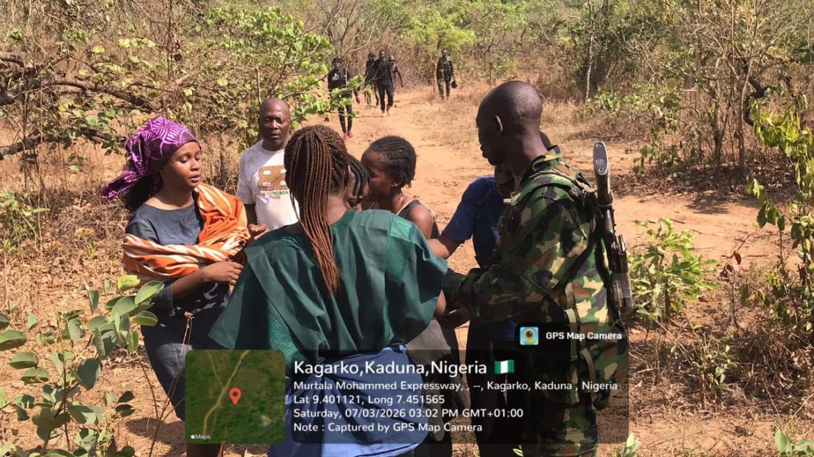Guards Brigade troops rescue 19 kidnapped victims, neutralise terrorists in Abuja