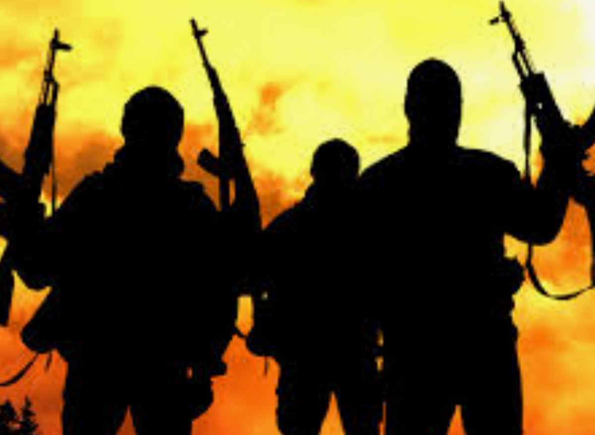 Breaking>>>Gunmen invade Palace in Benue, kill Monarch, wife, son, 2 others