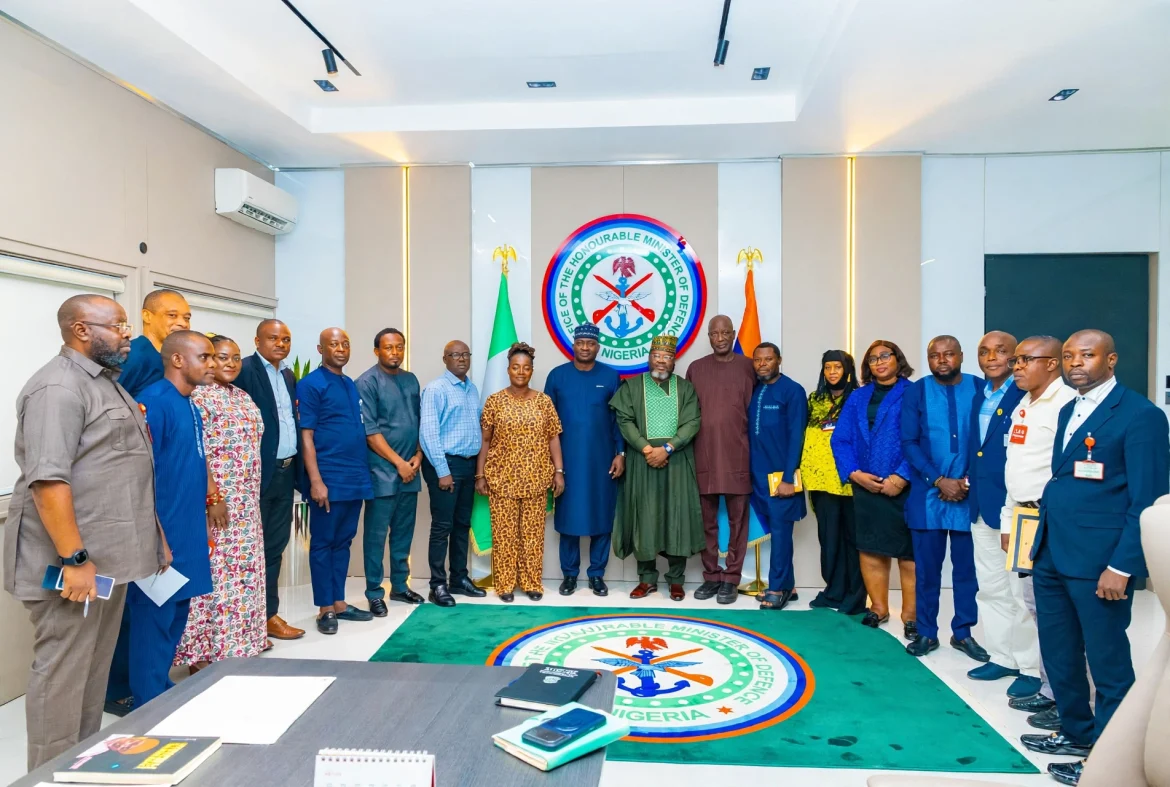 Defence minister seeks stronger media partnership to tackle insecurity