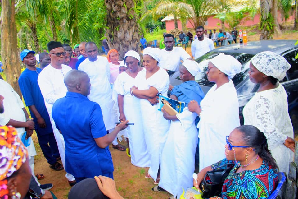 Cleric tasks Nigerians on righteous life, lasting legacy as Nasarawa Assembly staff buried father