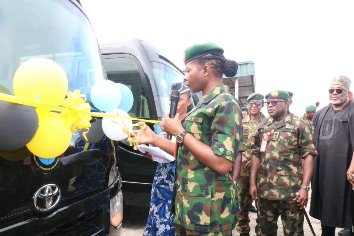 COAS boosts Army Women Command with vehicles, welfare facility
